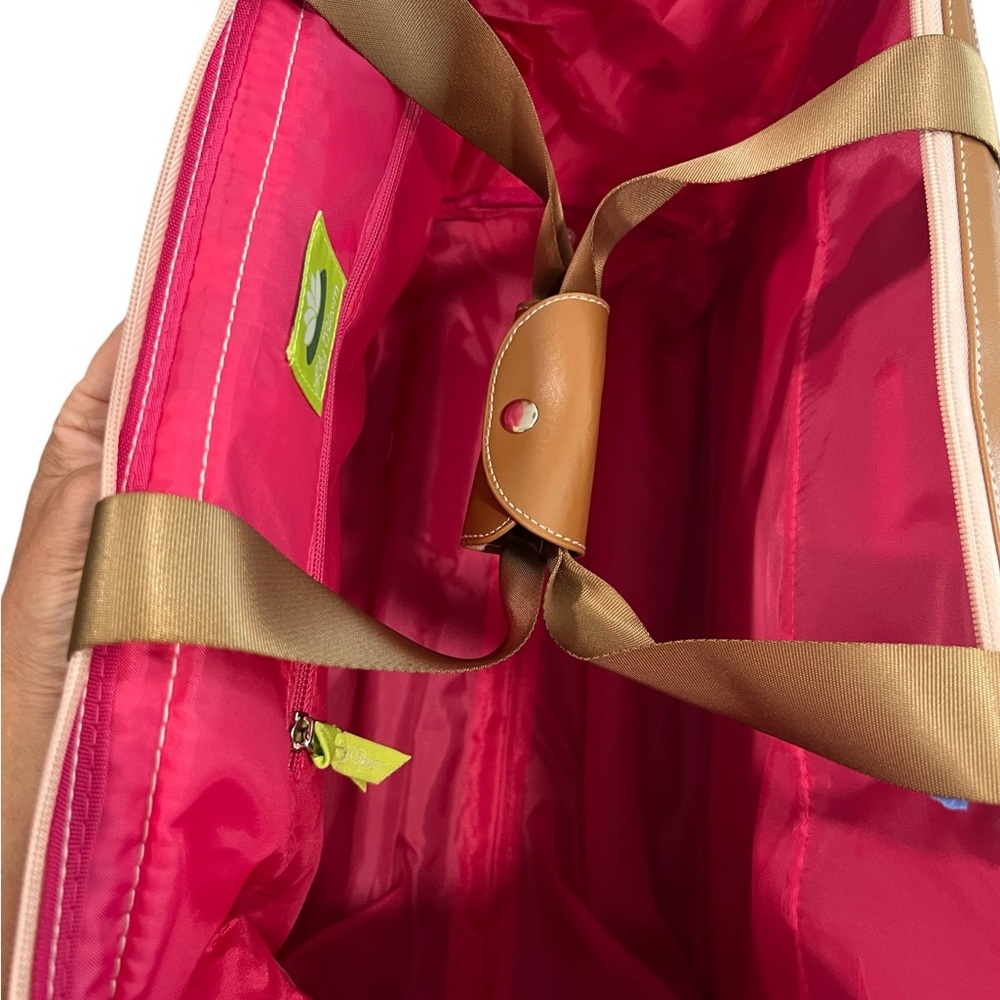 Lily Bloom Pattern 22” Duffel Bag with 2-Rolling Wheels, Weekender Overnight bag - Picture 11 of 14